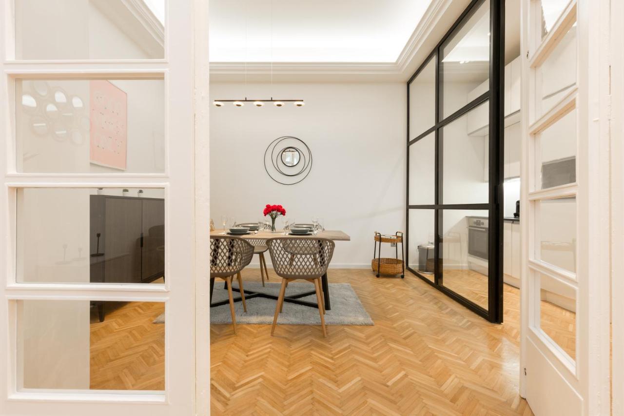 Space And Style In The Heart Of Budapest W 2Br&2Bt Eksteriør bilde