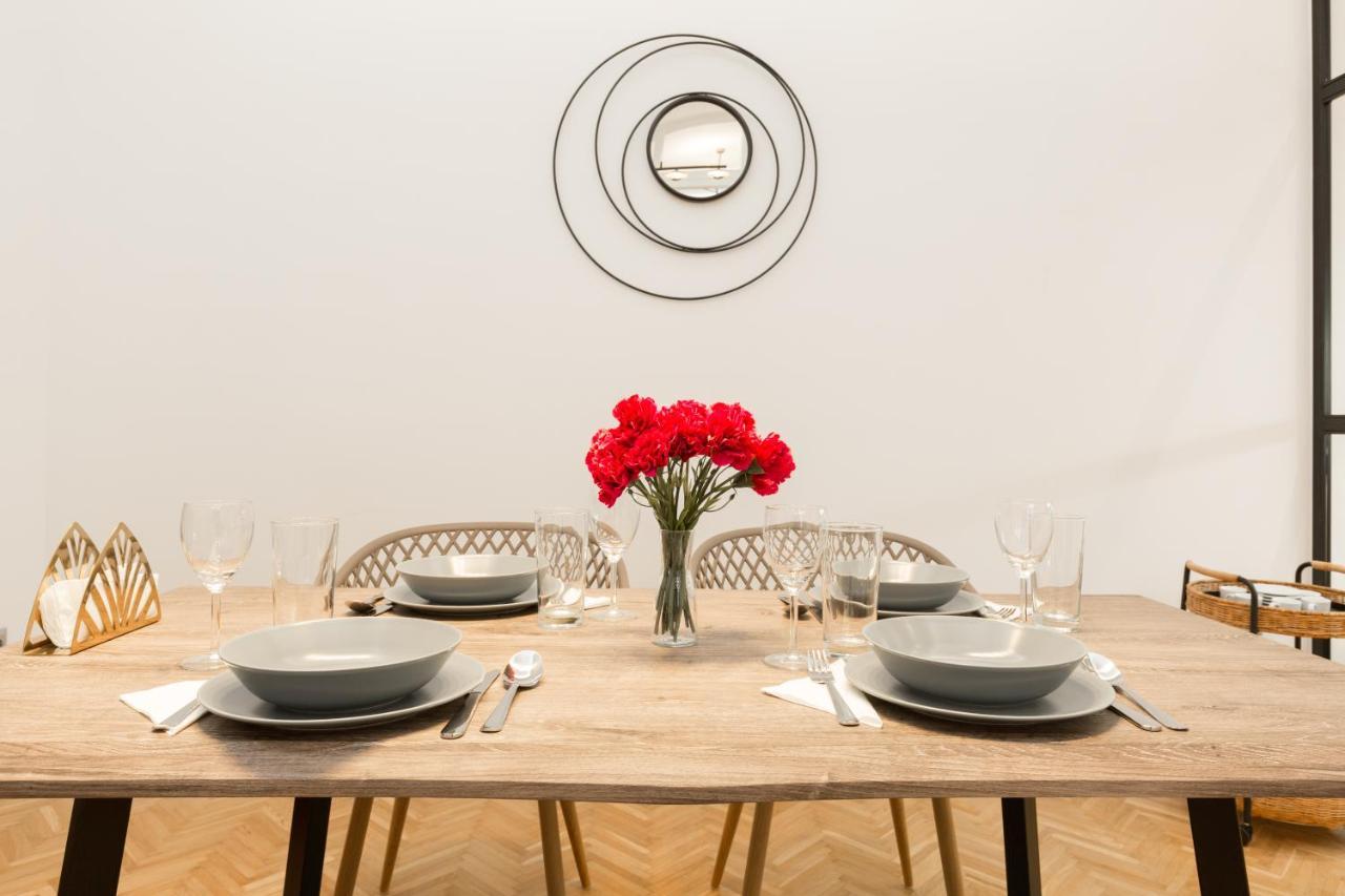 Space And Style In The Heart Of Budapest W 2Br&2Bt Eksteriør bilde