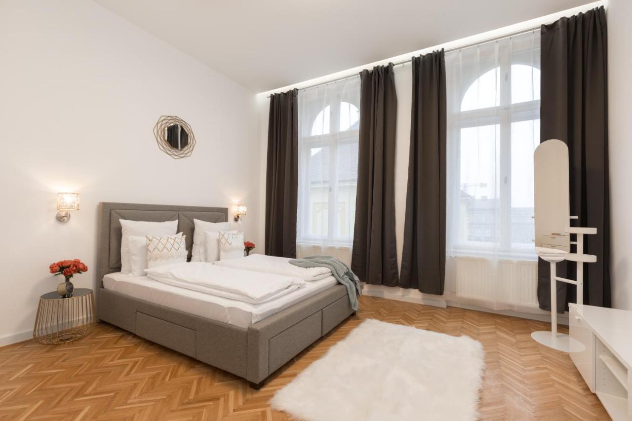 Space And Style In The Heart Of Budapest W 2Br&2Bt Eksteriør bilde